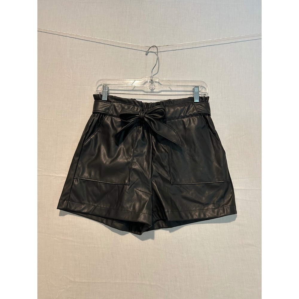 Cisono Womens Black Faux Leather Paperbag Waist Tie Shorts PUSH04 Small